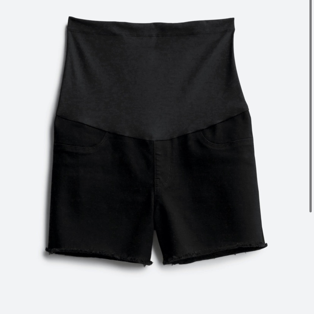 Maternity shorts